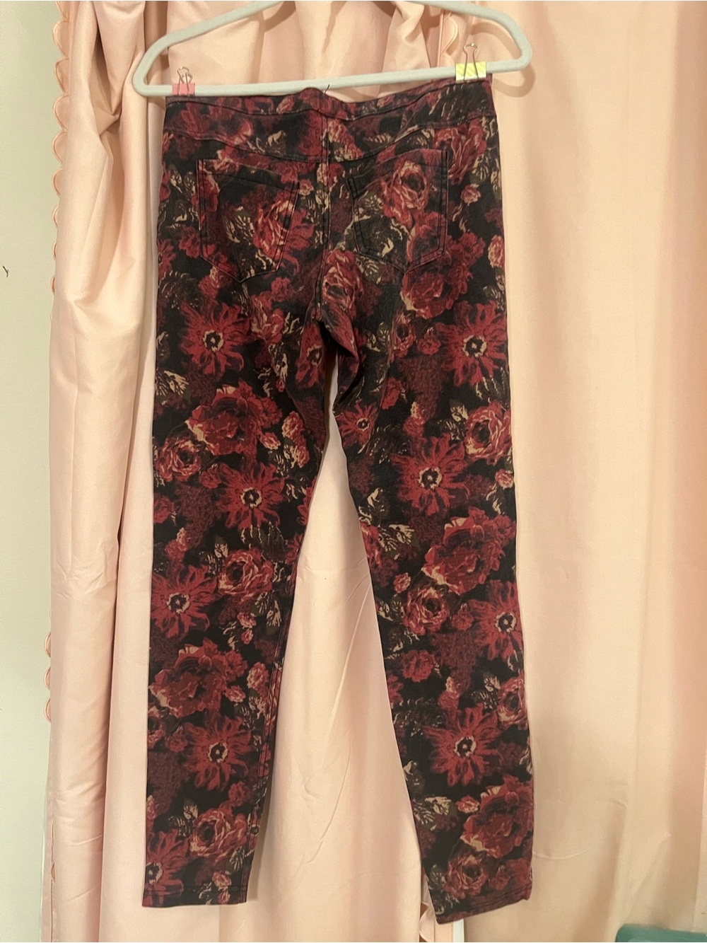 Vintage HUE Floral Print Faux Jean Leggings - Picture 5 of 6